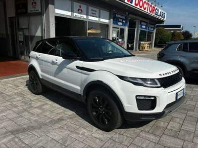 Land Rover Range Rover Evoque Range Rover Evoque I 2016 5p 2.0 td4 SE Dynamic 150cv auto Bianco usata Mariano Comense