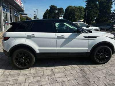 Land Rover Range Rover Evoque Range Rover Evoque I 2016 5p 2.0 td4 SE Dynamic 150cv auto Bianco usata Mariano Comense
