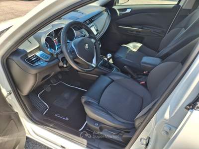 Alfa Romeo Giulietta 1.6 JTDm Distinctive Bianco usata CASTELLALTO