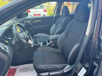 Nissan Qashqai 1.2 dig-t N-Connecta 115cv Nero usata Cernusco sul Naviglio