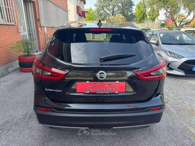 Nissan Qashqai 1.2 dig-t N-Connecta 115cv Nero usata Cernusco sul Naviglio