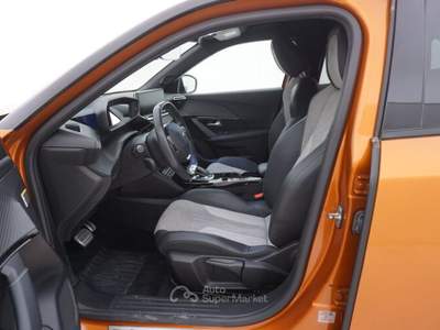 Peugeot 2008 Miglior prezzo garantito e consegna in pochi giorni Arancione usata Reggio nell'Emilia