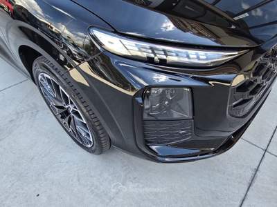 Audi Q3 SPB 35 TDI S tronic line edition Nero usata Brusciano