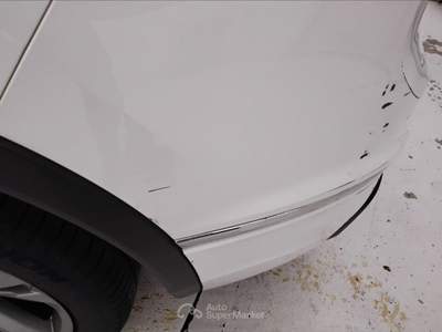 Volkswagen Tiguan 2.0 TDI SCR R-Line 4Motion DSG Bianco usata Lucca