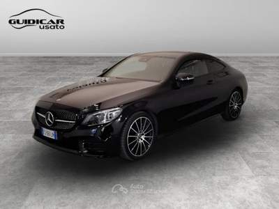 Mercedes-Benz Classe C 220 D Premium 9G-Tronic Plus Nero usata Lucca
