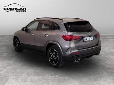 Mercedes-Benz GLA 200 D AMG Line Premium 4Matic 8G-DCT Grigio usata Lucca