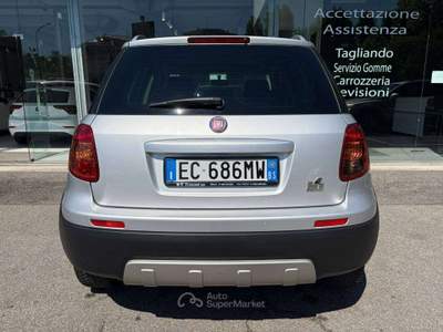 Fiat Sedici Sedici 1.6 16v Emotion 4x2 120cv Argento usata Brescia