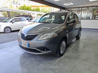 Lancia Ypsilon Ypsilon 1.2 Gold 69cv Grigio usata Marano di Napoli