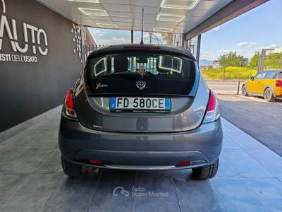 Lancia Ypsilon Ypsilon 1.2 Gold 69cv Grigio usata Marano di Napoli