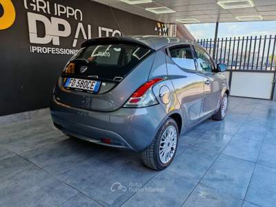Lancia Ypsilon Ypsilon 1.2 Gold 69cv Grigio usata Marano di Napoli