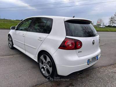 Volkswagen Golf Golf V 2008 5p 2.0 Bianco usata Inzago