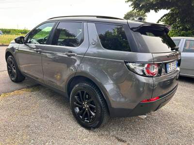 Land Rover Discovery Sport Discovery Sport I 2016 2.0 td4 HSE Luxury aw 180cv Grigio usata Inzago