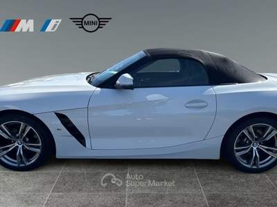 BMW Z4 Z4 sDrive20i 197cv M-Sport*Live Cockpit* BMW PREMIUM SELECTION Bianco usata Roma