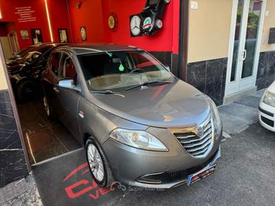 Lancia Ypsilon 5 porte GPL Ecochic Platinum Grigio usata Giugliano in Campania