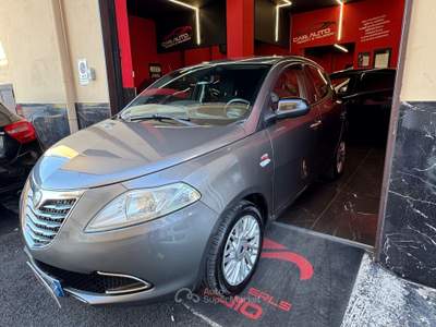 Lancia Ypsilon 5 porte GPL Ecochic Platinum Grigio usata Giugliano in Campania