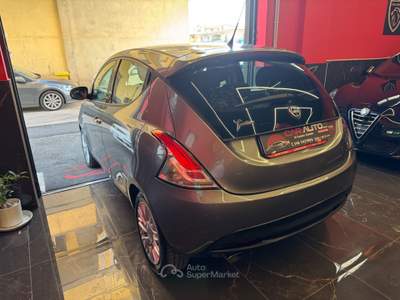 Lancia Ypsilon 5 porte GPL Ecochic Platinum Grigio usata Giugliano in Campania