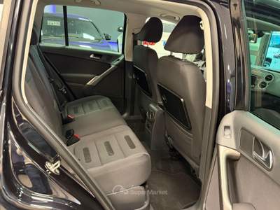 Volkswagen Tiguan DPF Sport & Style Nero usata Bolzano