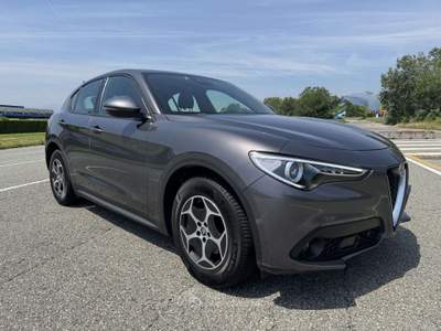 Alfa Romeo Stelvio 2.2 t Business rwd 160cv auto UNICO PROPRIETARIO Grigio usata Settimo Torinese