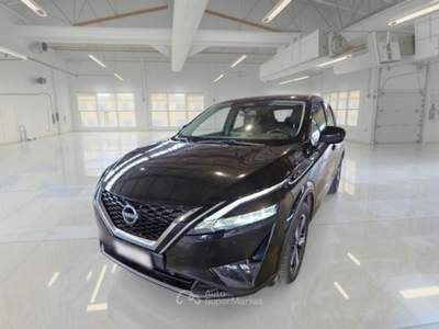 Nissan Qashqai 1.3 mild hybrid N-Connecta 2wd 158cv xtronic Nero usata Parma