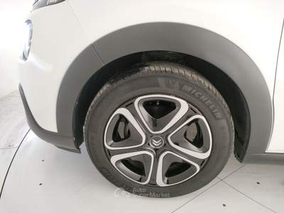 Citroen C3 C3 1.2 puretech c-series s&s 83cv Bianco usata San Zeno Naviglio