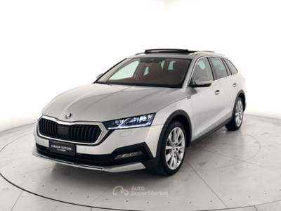 Skoda Octavia Octavia wagon 2.0 tdi evo scout 4x4 150cv dsg Argento usata Porto Mantovano