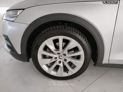 Skoda Octavia Octavia wagon 2.0 tdi evo scout 4x4 150cv dsg Argento usata Porto Mantovano