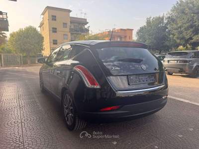 Lancia Delta Delta 1.6 mjt Platinum 120cv AUTOMATICA Nero usata Aprilia