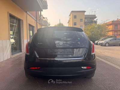 Lancia Delta Delta 1.6 mjt Platinum 120cv AUTOMATICA Nero usata Aprilia
