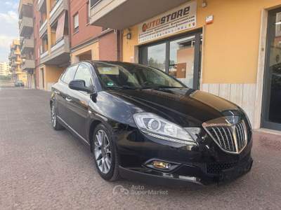 Lancia Delta Delta 1.6 mjt Platinum 120cv AUTOMATICA Nero usata Aprilia