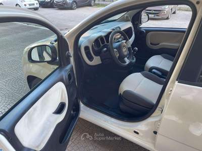 Fiat Panda Panda III 2012 0.9 t.air t. natural power Young 6 Beige usata Aprilia