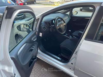 Fiat Punto Punto 5p 1.3 mjt II 16v Street eco s Argento usata Aprilia