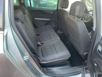 Opel Zafira Zafira Tourer 2.0 cdti Elective 165cv usata Aprilia