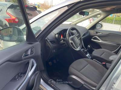 Opel Zafira Zafira Tourer 2.0 cdti Elective 165cv usata Aprilia