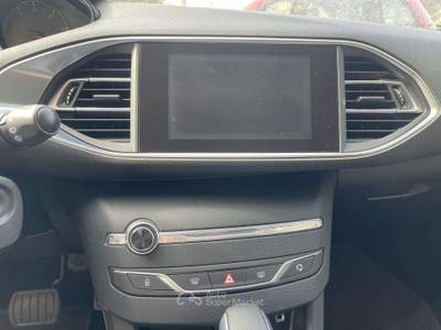 Peugeot 308 308 SW 1.6 bluehdi UFFICIALE PEUGEOT usata Aprilia
