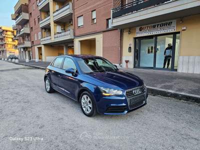 Audi A1 A1 Sportback 1.6 tdi Admired 90cv Blu/Azzurro usata Aprilia