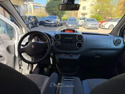 Peugeot Partner Partner Tepee 1.6 e-hdi Active (premium) s Argento usata Aprilia