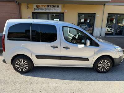Peugeot Partner Partner Tepee 1.6 e-hdi Active (premium) s Argento usata Aprilia