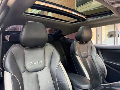 Hyundai Veloster Veloster 1.6 t-gdi 186cv auto UNICA IN ITALIA Nero usata Aprilia