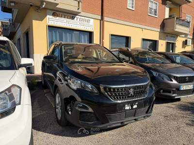Peugeot 3008 3008 1.2 Allure LUXURY EDITION ufficiale Nero usata Aprilia Peugeot 3008 3008 1.2 Allure LUXURY EDITION ufficiale Nero usata Aprilia