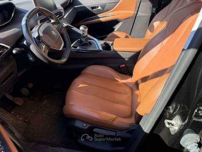 Peugeot 3008 3008 1.2 Allure LUXURY EDITION ufficiale Nero usata Aprilia