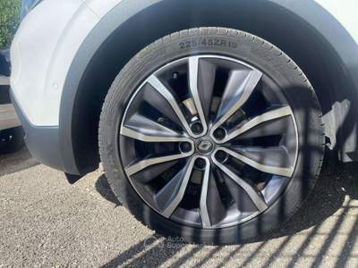 Renault Kadjar Kadjar BOSE Sport Edition 115cv AUTOMATICA Bianco usata Aprilia