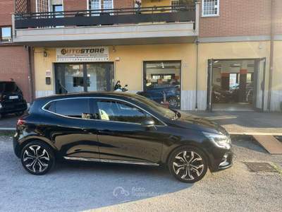 Renault Clio Clio V 2019 1.5 blue dci Intens 115cv Nero usata Aprilia
