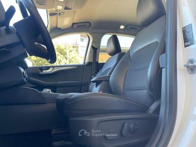 Ford Kuga Kuga 2.0 ecoblue Titanium Business awd 190cv auto Bianco usata Aprilia