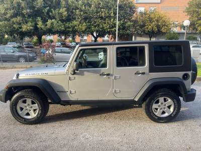 Jeep Wrangler Wrangler III 2007 Unlimited Unlimited 2.8 crd Rubicon auto dpf Argento usata Aprilia