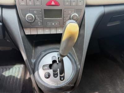 Lancia Ypsilon Platino cv 95 automatica ok neopatentati Grigio usata Termoli