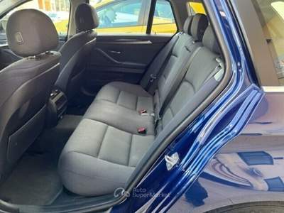 BMW Serie 5 525d 525d xDrive Touring cv 218 anno 10/2015 Blu/Azzurro usata Termoli