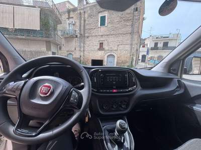 Fiat Doblò 1.6 MJT * CARPLAY * TELECAMERA * Bianco usata Coazze