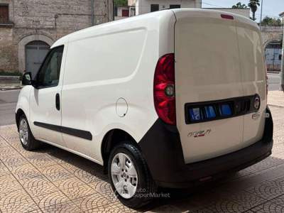 Fiat Doblò 1.6 MJT * CARPLAY * TELECAMERA * Bianco usata Coazze