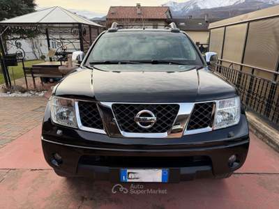 Nissan Navara d.cab 2.5 dci Sport * AUTOMATICO * usata Coazze