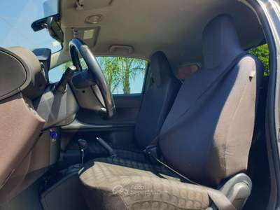 Toyota iQ 1.3 Executive Grigio usata Taranto